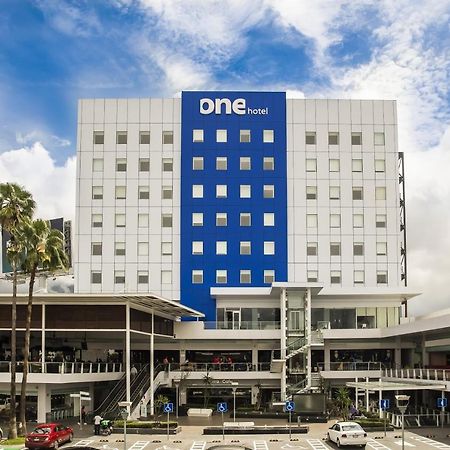 One Monterrey Tecnologico Hotell Exteriör bild