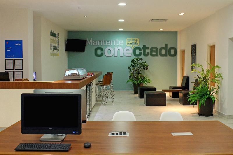 One Monterrey Tecnologico Hotell Exteriör bild